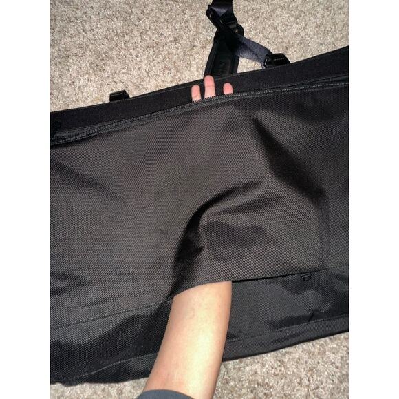 Tumi Trifold Garment Bag Ballistic Nylon Carry On Compact - Picture 7 of 16
